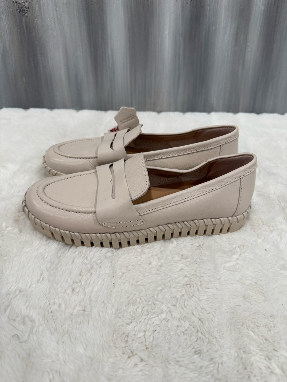 NWT Neutral Beige Slip-On Loafers - Picture 1 of 6
